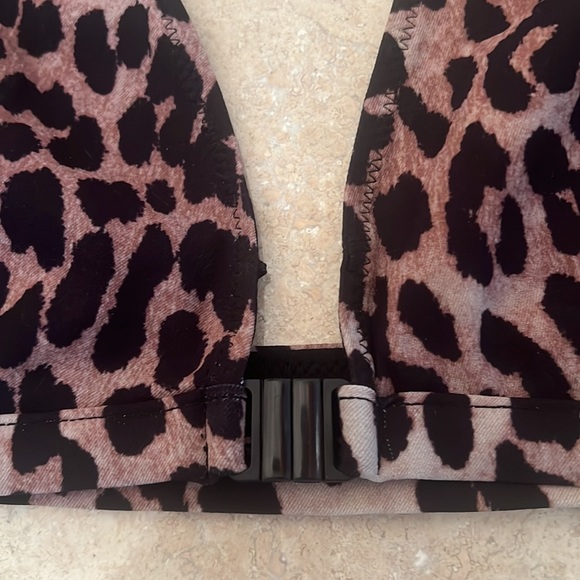 Ganni Leopard Print Bikini Top Size Small - Picture 2 of 4